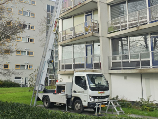 verhuislift-huren-almere-3-huurverhuislift-nl