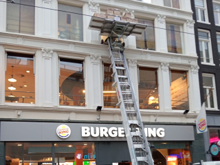 verhuislift-huren-in-amsterdam-2