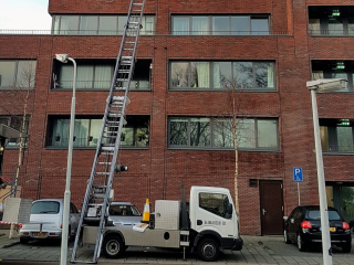 verhuislift-huren-zaanstad1