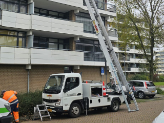 verhuislift-huren-hilversum2