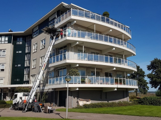 Verhuislift huren in Maastricht